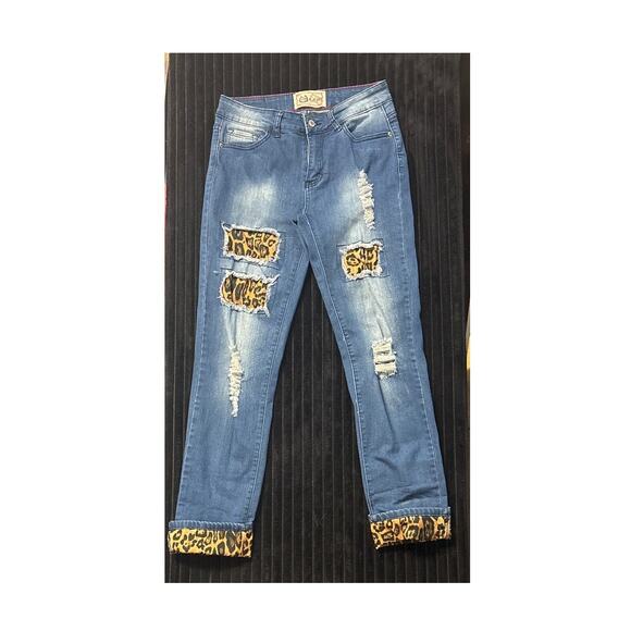 L&B Women’s Size 8 Distressed Jeans with Cheetah Patches & Flip Cuff – Mobwife - Picture 1 of 3